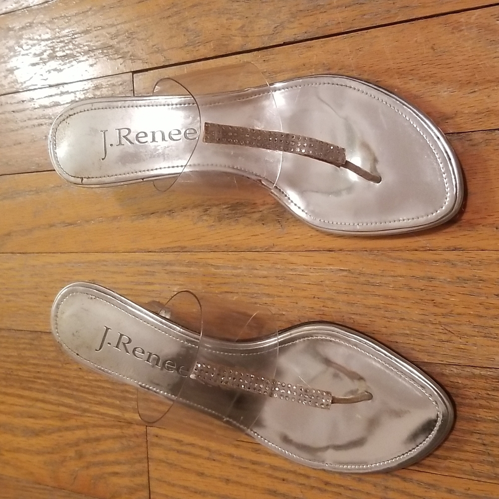 Women's shoes